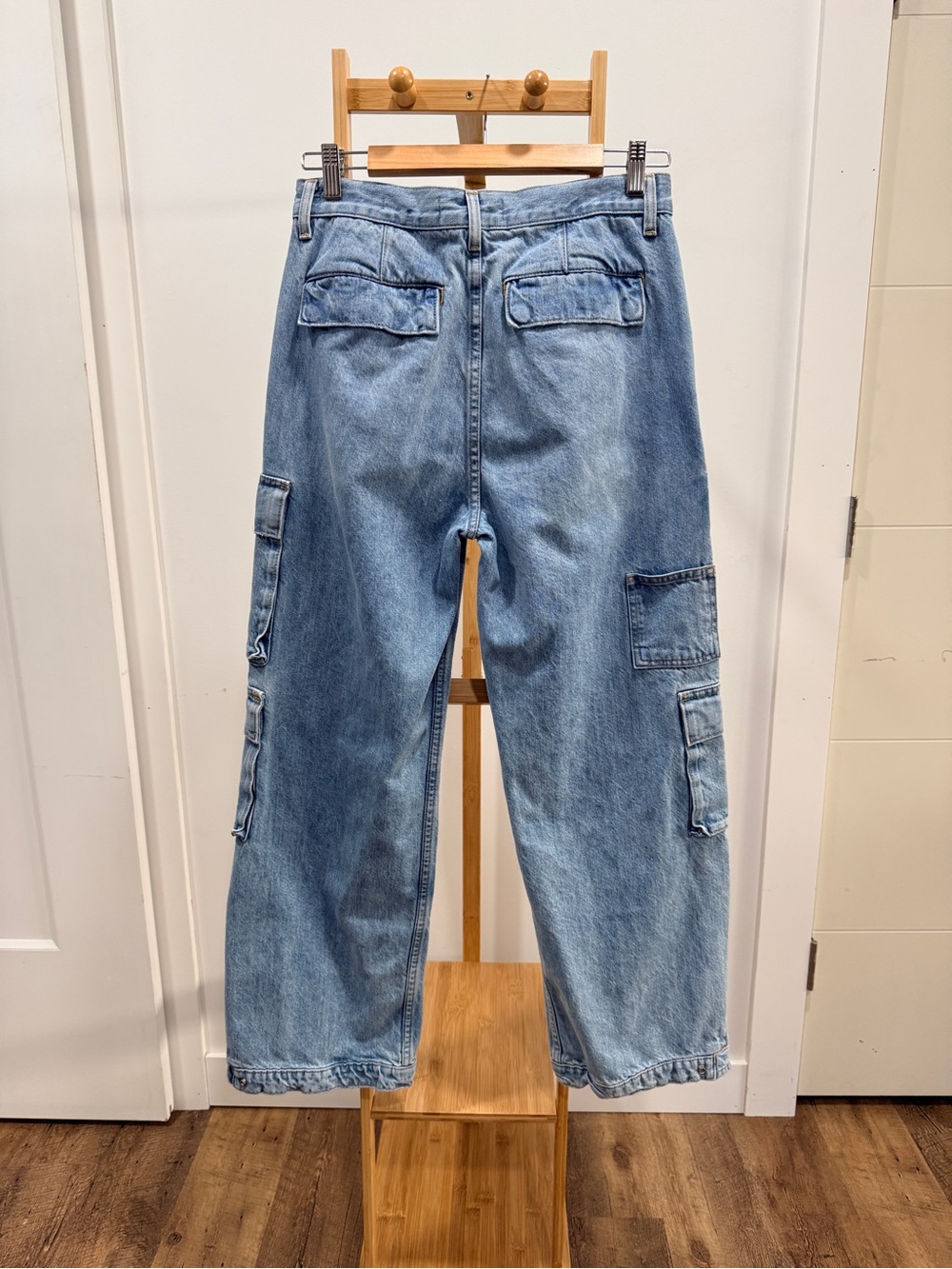 Denim Forum Light Blue Cargo Wide-Leg Jeans 90’s Millie Hi-Rise Cargo - Picture 6 of 8